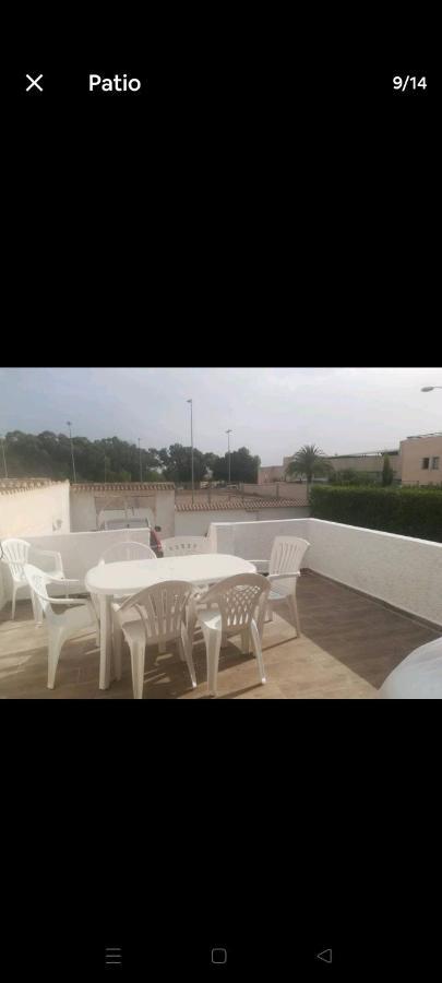 Acogedora Casa Con Piscina Villa Torrevieja Bagian luar foto